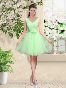 V-neck Neckline Lace and Belt Dama Dress Sleeveless Lace Up