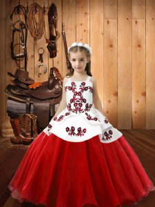 White And Red Sleeveless Floor Length Embroidery Lace Up Winning Pageant Gowns
