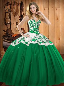 Fashionable Satin and Tulle Sleeveless Floor Length Quinceanera Gown and Embroidery