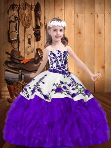 Hot Selling Sleeveless Organza Floor Length Lace Up Little Girl Pageant Gowns in Purple with Embroidery and Ruffles