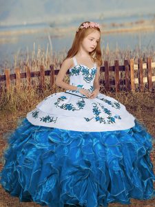 Latest Chiffon Straps Sleeveless Embroidery and Ruffles Kids Formal Wear in Blue