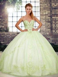 Fashion Sleeveless Tulle Floor Length Lace Up Vestidos de Quinceanera in Yellow Green with Beading and Embroidery