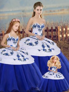 Cute Sweetheart Sleeveless Quince Ball Gowns Floor Length Embroidery and Bowknot Royal Blue Tulle