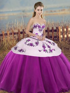 Exquisite White And Purple Sweetheart Neckline Embroidery and Bowknot Sweet 16 Quinceanera Dress Sleeveless Lace Up