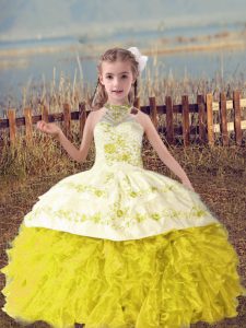 Affordable Sleeveless Floor Length Beading and Embroidery and Ruffles Lace Up Girls Pageant Dresses with Gold