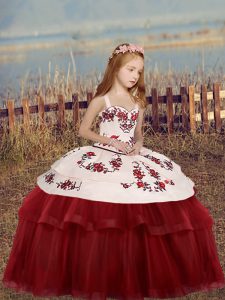 Red Tulle Lace Up Straps Sleeveless Floor Length Child Pageant Dress Embroidery
