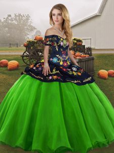 Floor Length Lace Up Quinceanera Gowns Green for Military Ball and Sweet 16 and Quinceanera with Embroidery