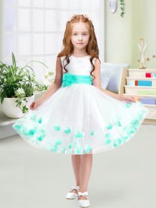 Sleeveless Knee Length Appliques and Belt Zipper Little Girls Pageant Dress with White
