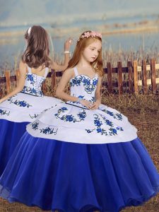Royal Blue Organza Lace Up Girls Pageant Dresses Sleeveless Floor Length Embroidery