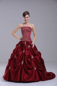 Wine Red Ball Gowns Taffeta Strapless Sleeveless Embroidery and Pick Ups Lace Up Sweet 16 Dresses Brush Train