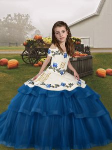 Blue Sleeveless Floor Length Embroidery and Ruffled Layers Lace Up Pageant Gowns For Girls