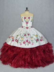 Sleeveless Organza Floor Length Lace Up Vestidos de Quinceanera in White And Red with Embroidery and Ruffles