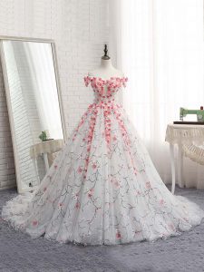 High End White Tulle Lace Up Quinceanera Gown Sleeveless Brush Train Appliques