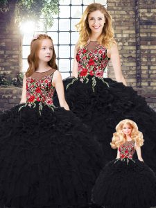 High Quality Black Sleeveless Embroidery and Ruffles Floor Length Vestidos de Quinceanera