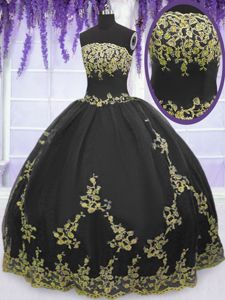 Chic Tulle Strapless Sleeveless Zipper Appliques Sweet 16 Dress in Black