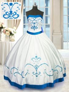 Smart White Satin Lace Up Quinceanera Dress Sleeveless Floor Length Beading and Embroidery